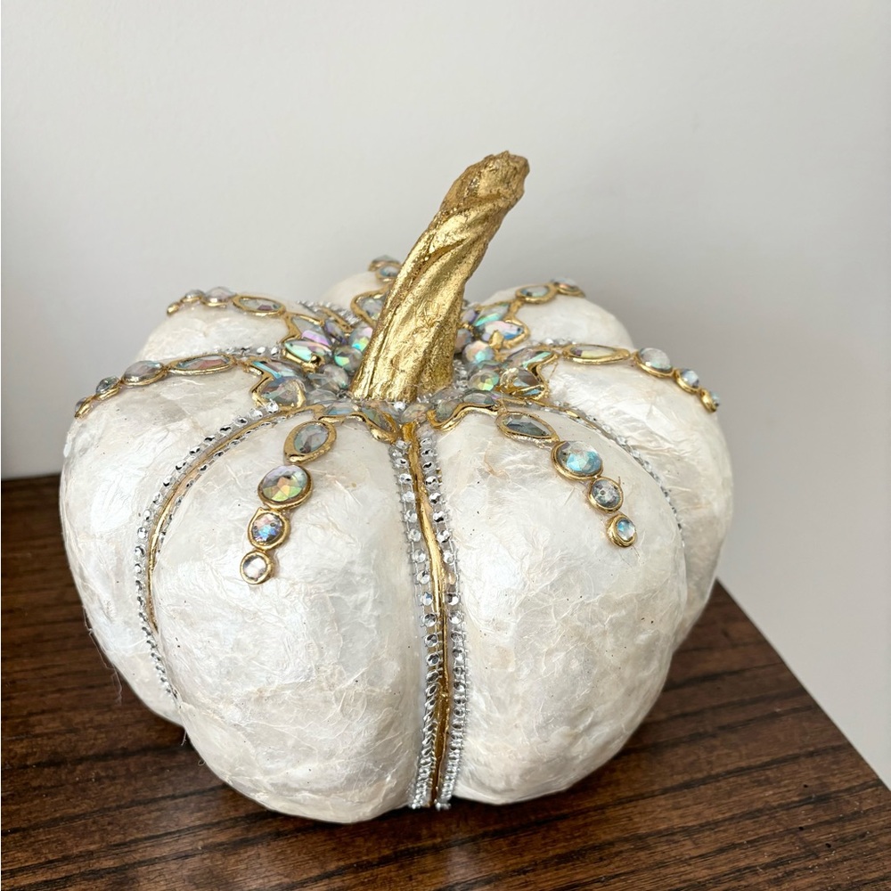 🤍🎃 Shabby Chic Embellished Capiz Shell White Pumpkin